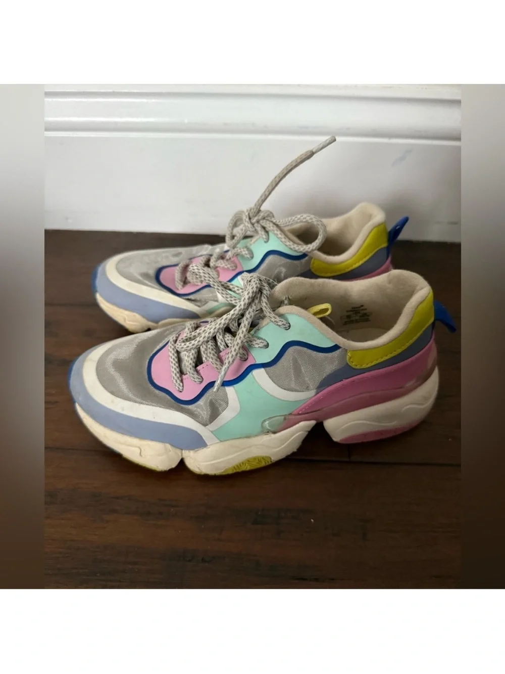Zara multicolor sneakers